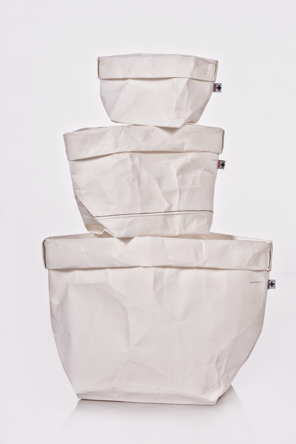 + PACK whitefamily // sacks and lamps // Material: washable cellulosa fibre